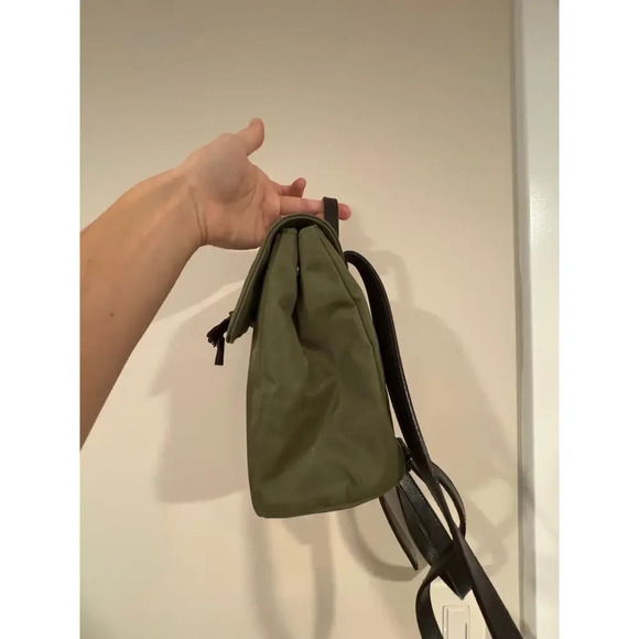 Vintage Ralph Lauren Green Nylon Women’s Backpack Leather Handles main image 10